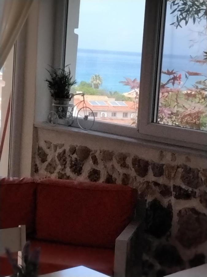 Nefeli Case de vacanță Agios Gordios (Corfu)