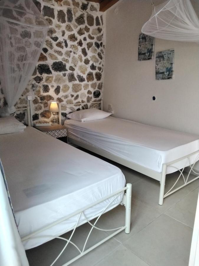 Nefeli Case de vacanță Agios Gordios (Corfu)